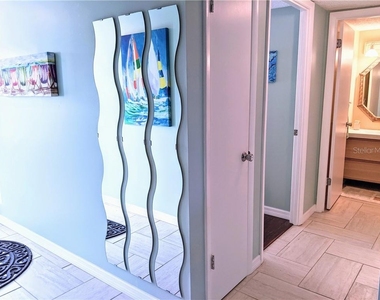 3668 Lake Bayshore Drive - Photo Thumbnail 14