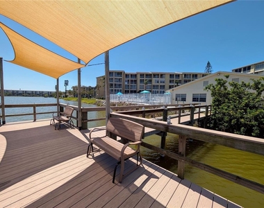3668 Lake Bayshore Drive - Photo Thumbnail 31