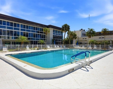 2110 Benjamin Franklin Drive - Photo Thumbnail 40
