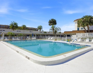 2110 Benjamin Franklin Drive - Photo Thumbnail 39