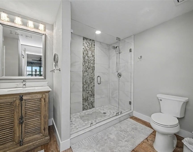 5408 Eagles Point Circle - Photo Thumbnail 26