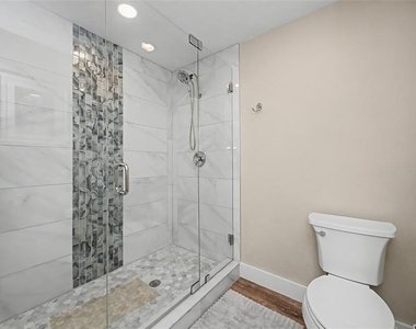 5408 Eagles Point Circle - Photo Thumbnail 28