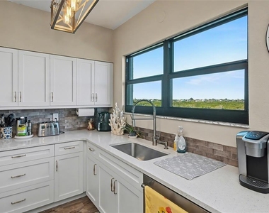5408 Eagles Point Circle - Photo Thumbnail 15
