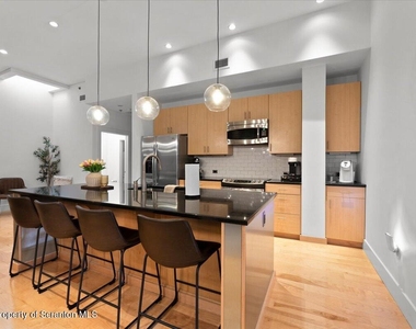 509 Bogart Place - Photo Thumbnail 2