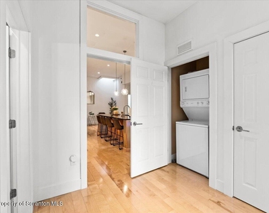 509 Bogart Place - Photo Thumbnail 20