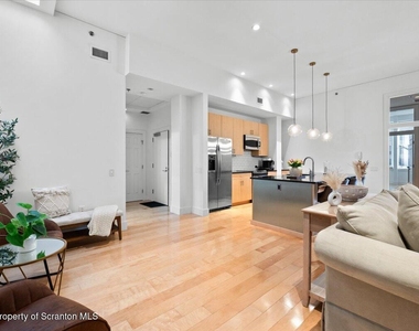 509 Bogart Place - Photo Thumbnail 6