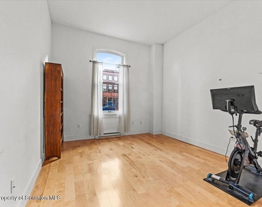 509 Bogart Place - Photo Thumbnail 15
