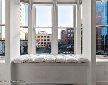 509 Bogart Place - Photo Thumbnail 12