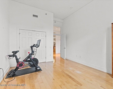 509 Bogart Place - Photo Thumbnail 14