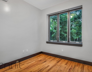 37 Wilson Avenue - Photo Thumbnail 2
