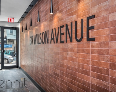 37 Wilson Avenue - Photo Thumbnail 12