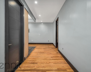 37 Wilson Avenue - Photo Thumbnail 5