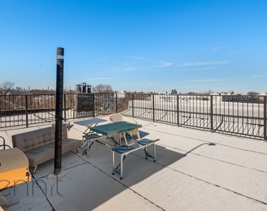 702 Evergreen Avenue - Photo Thumbnail 12