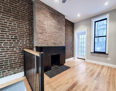 53 Leroy Street - Photo Thumbnail 1