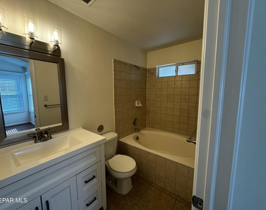 14344 Desert Shadow Drive - Photo Thumbnail 18