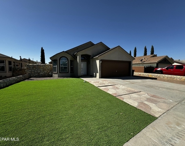 14344 Desert Shadow Drive - Photo Thumbnail 2