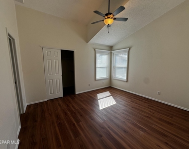 14344 Desert Shadow Drive - Photo Thumbnail 17