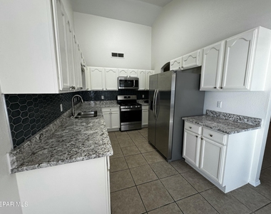 14344 Desert Shadow Drive - Photo Thumbnail 7
