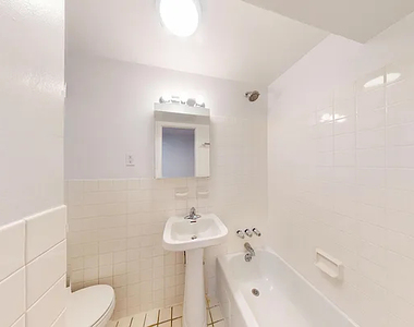 415 East 73rd Street - Photo Thumbnail 7