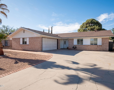 10805 Hitchcock Avenue - Photo Thumbnail 1