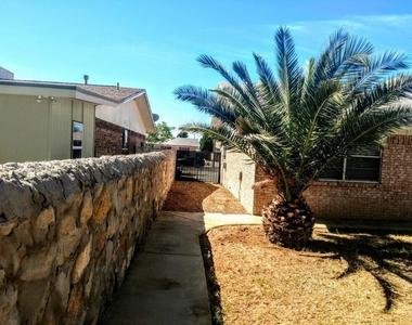 10805 Hitchcock Avenue - Photo Thumbnail 21