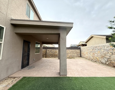 1028 Flyer Place - Photo Thumbnail 70