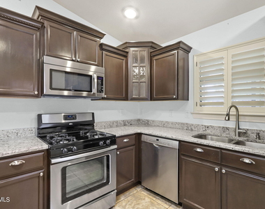 14222 Poets Rock Lane - Photo Thumbnail 4