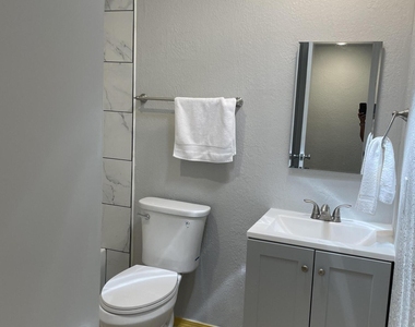 10604 Fieldrock Court - Photo Thumbnail 45