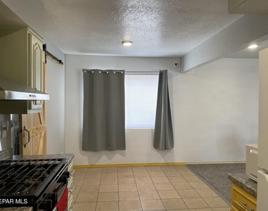 10604 Fieldrock Court - Photo Thumbnail 25