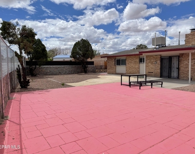 10604 Fieldrock Court - Photo Thumbnail 15