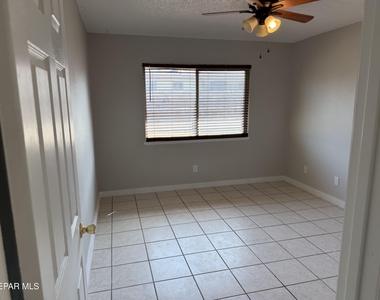 10429 Persephone Drive - Photo Thumbnail 6