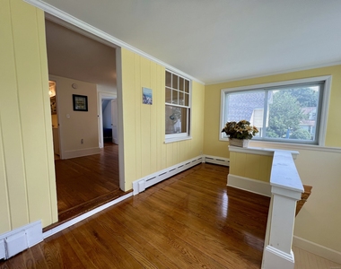 12 Elm Avenue - Photo Thumbnail 15