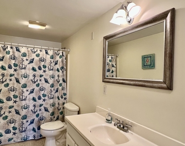 12 Elm Avenue - Photo Thumbnail 24