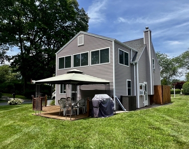12 Elm Avenue - Photo Thumbnail 5