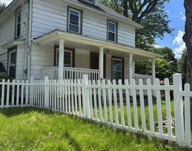 389 Main Street - Photo Thumbnail 21