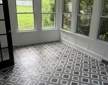 389 Main Street - Photo Thumbnail 12