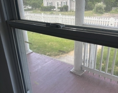 389 Main Street - Photo Thumbnail 10