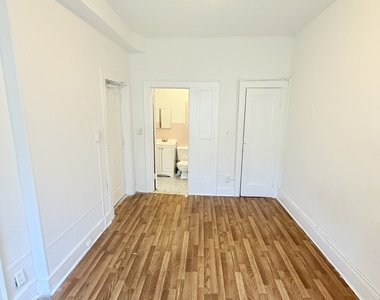 485 Howard Avenue - Photo Thumbnail 1