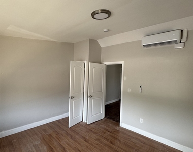 1012 Dixwell Avenue - Photo Thumbnail 4