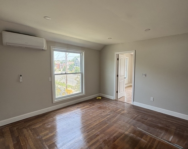 1012 Dixwell Avenue - Photo Thumbnail 1