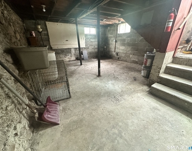 146 Sterling Street - Photo Thumbnail 14