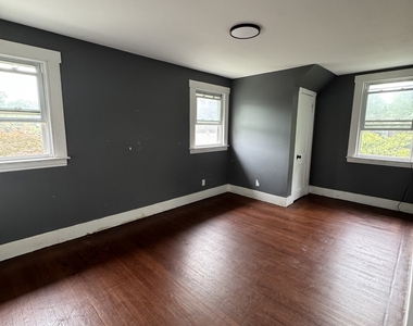 124 First Avenue - Photo Thumbnail 10
