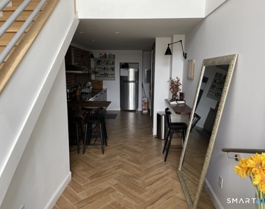 15 River Street - Photo Thumbnail 3