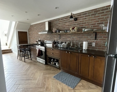 15 River Street - Photo Thumbnail 5