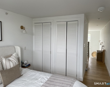 15 River Street - Photo Thumbnail 8