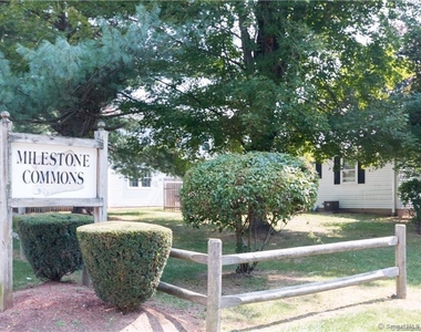 6 Larkspur Lane - Photo Thumbnail 12