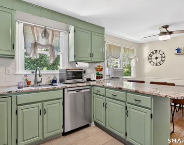 61 Kelly Lane - Photo Thumbnail 6