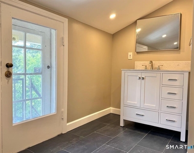 251 Edwards Street - Photo Thumbnail 12