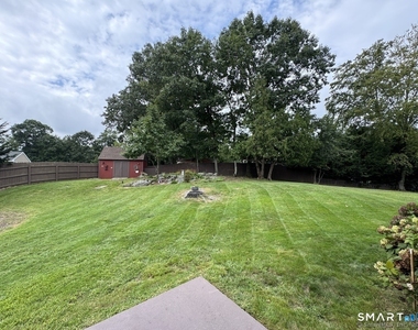 55 White Oak Lane - Photo Thumbnail 1