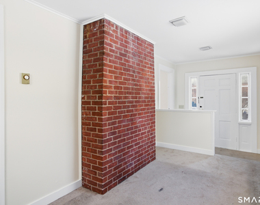 815 East Main Street - Photo Thumbnail 9